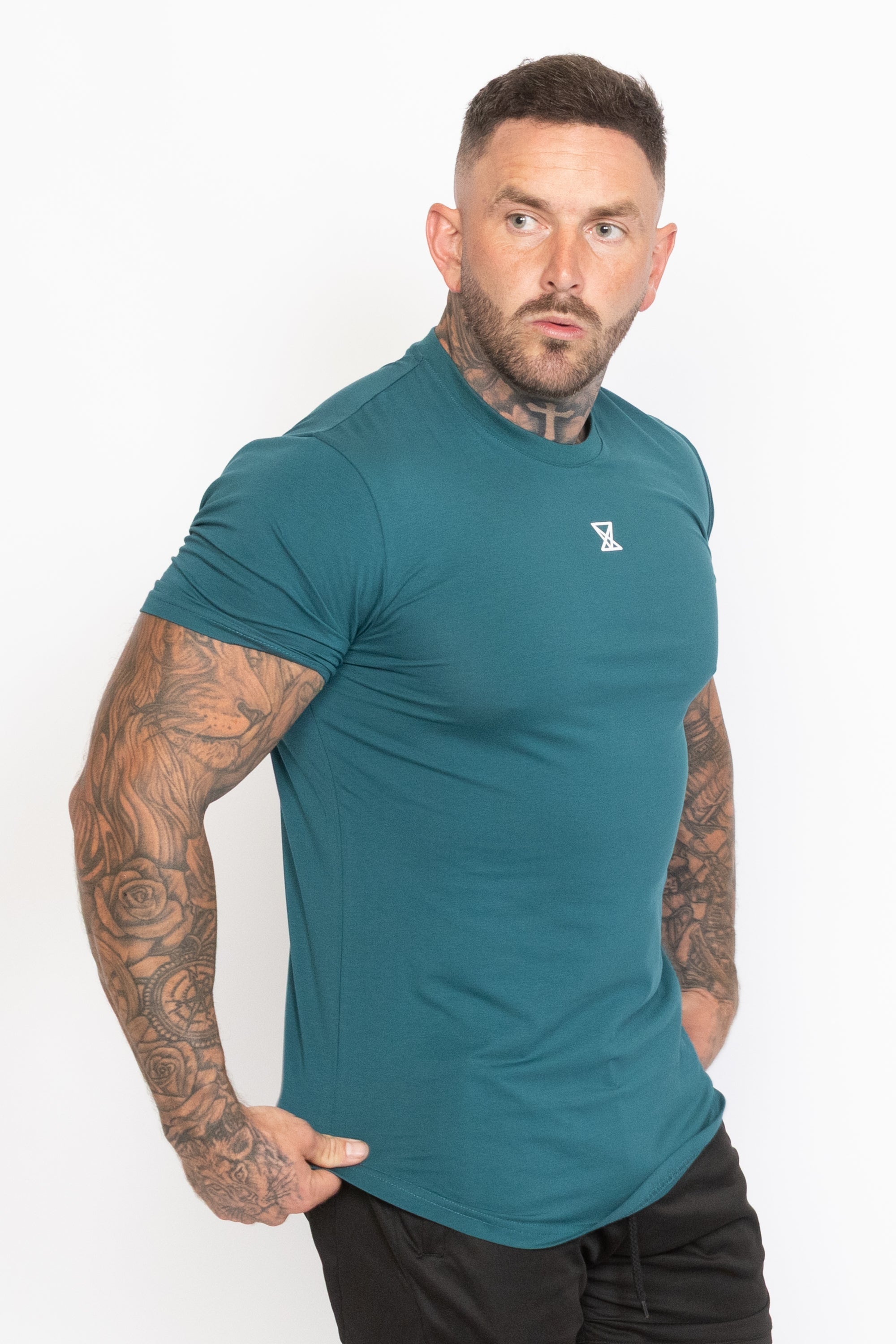 Essentials T-Shirt - VXS GYM WEAR